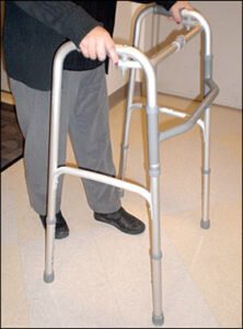 Leia mais sobre o artigo 9 andador idoso adulto cuiaba